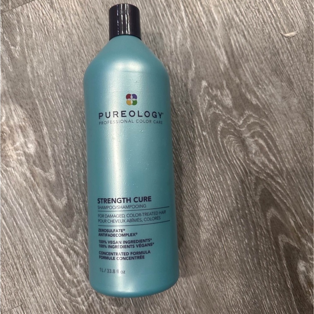 Pureology Strength Cure Shampoo in Blue